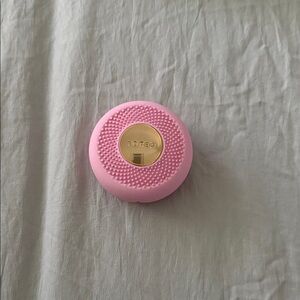 FOREO Pink Cleansing Brush